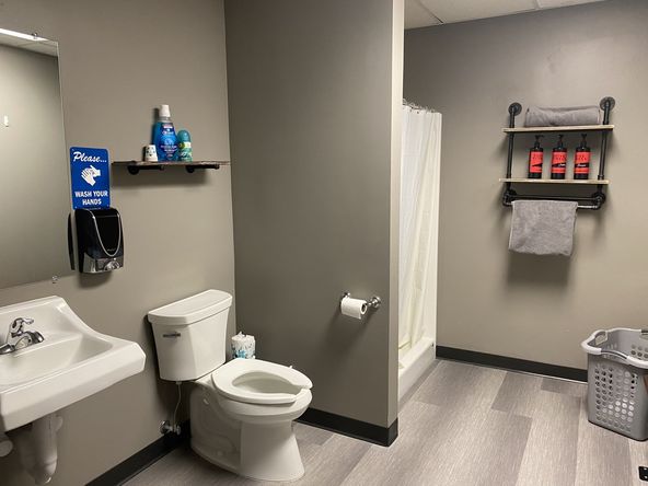 Thrive Fitness Building: 116 Gateway Dr, North Sioux City, SD 57049